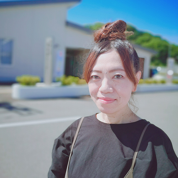 ひろば事業部 統括 松原 こずえ